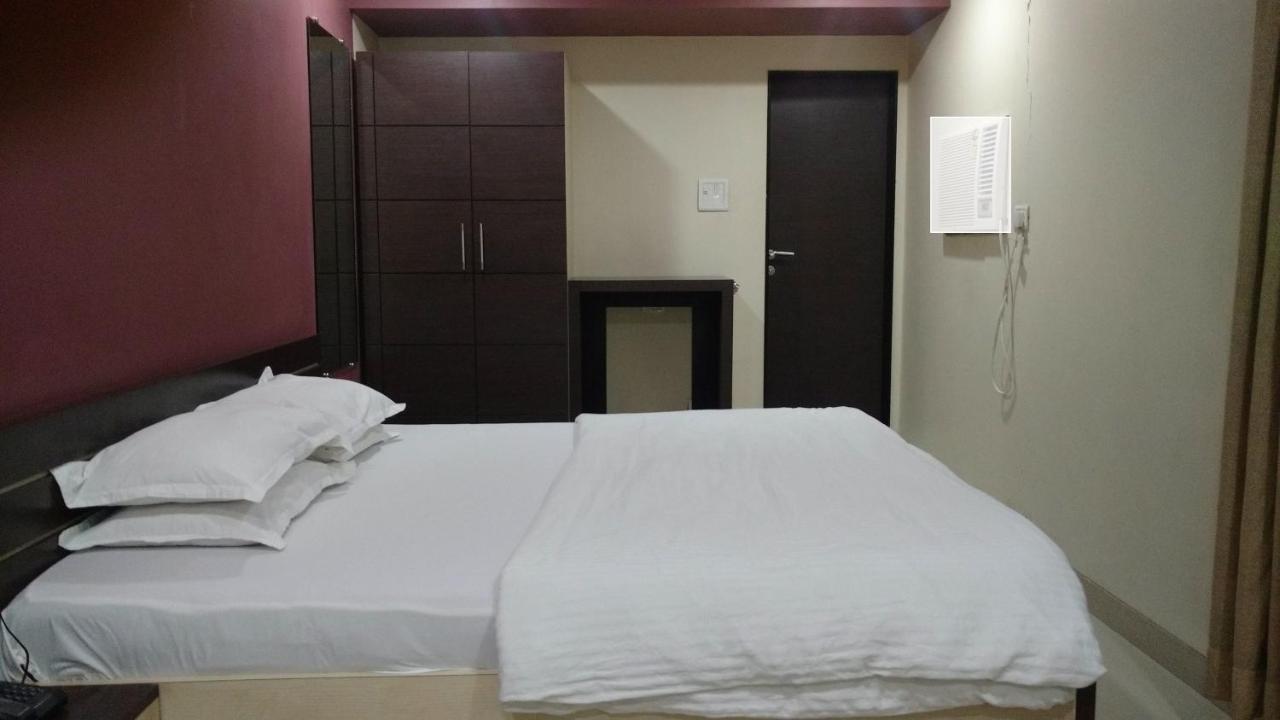 Hotel Eco Parel Bombay
